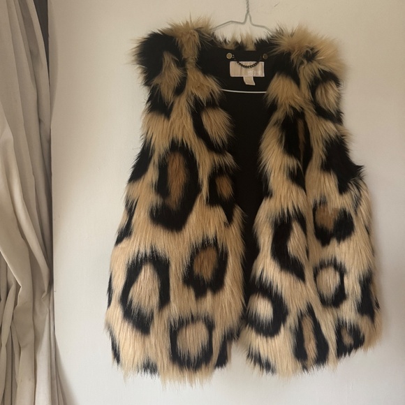 Michael Kors furry faux fur vest leopard cheetah animal print size S like new - Picture 2 of 9